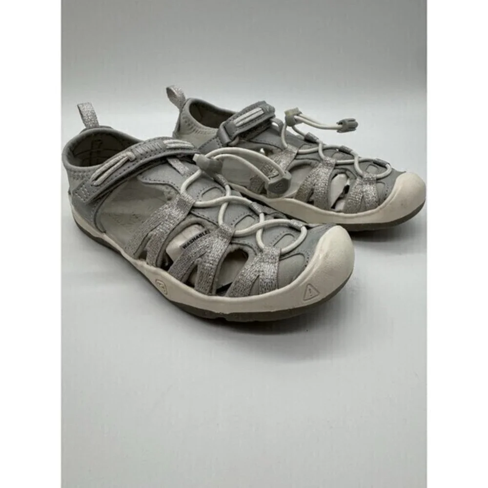 KEEN silver glitter moxie sandals water shoes kids size 13